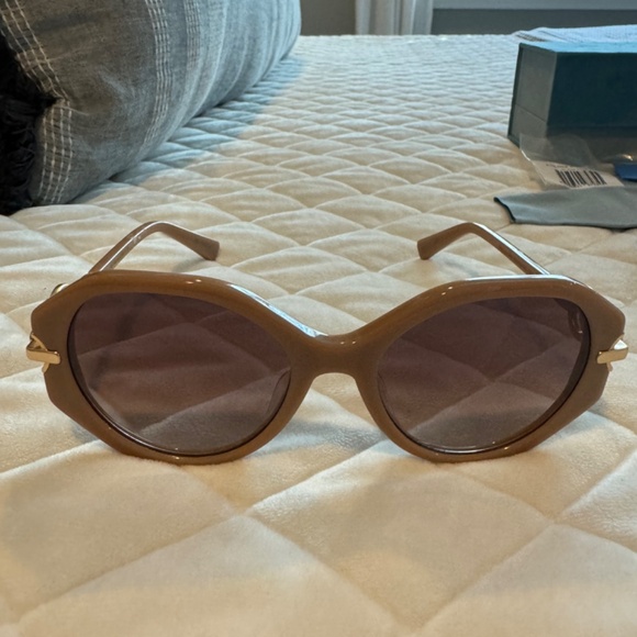 For Art’s Sake Seaside Sunglasses - Champagne main image 5